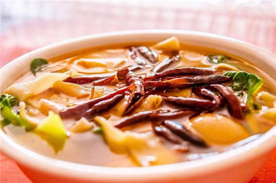 丁三牛肉板面