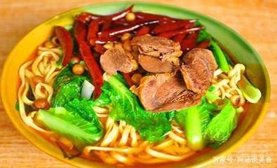堪称重庆一绝,这样美味的牛肉板面,难道你不想学学怎么做么