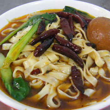 牛肉板面的做法学牛肉板面多少钱牛肉板面卤的配料培训