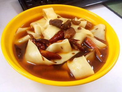 学习正宗地道的牛肉板面的做法-开店要注意那些
