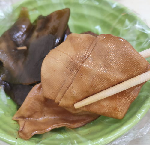 实实在在一顿安徽牛肉板面,鸡架好吃,卤味一大碗才几块钱